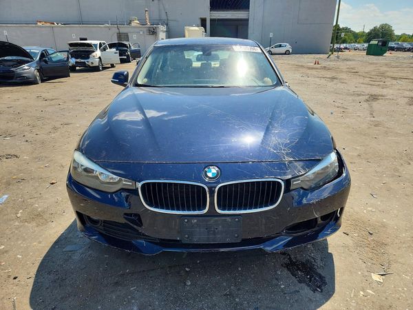 2014 BMW 320