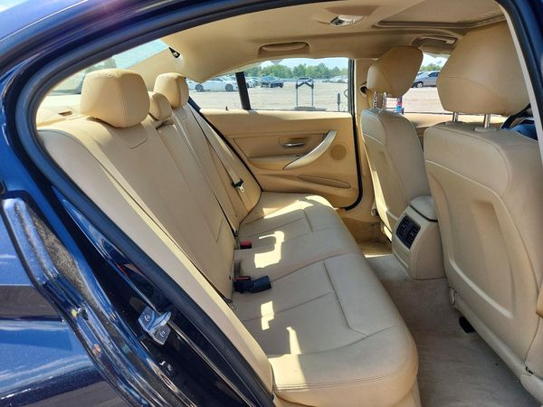 2014 BMW 320