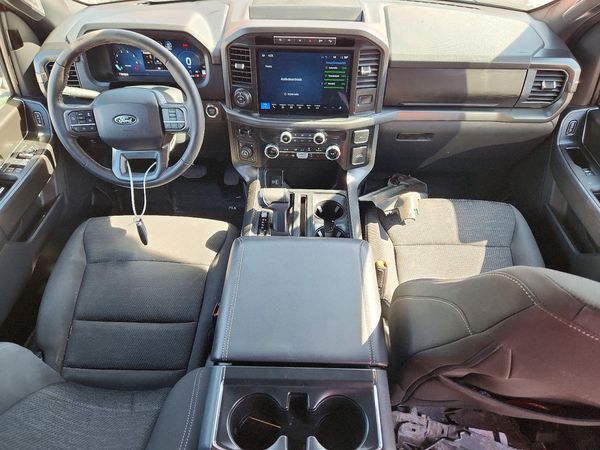 2024 FORD F150