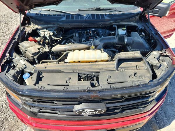 2024 FORD F150