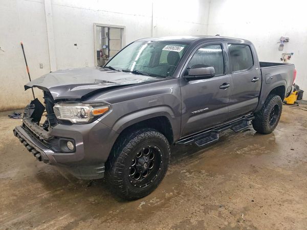 2016 TOYOTA TACOMA