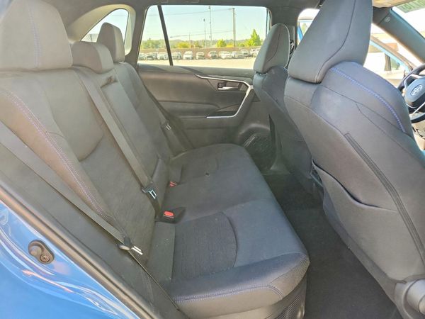 2022 TOYOTA RAV4 SE