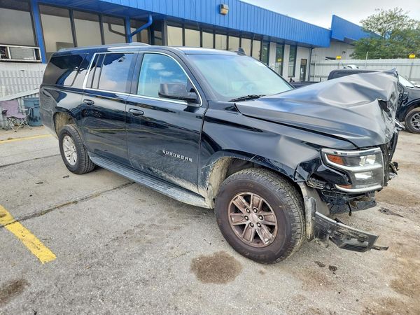 2020 CHEVROLET SUBURBAN LS — Passenger 3/4