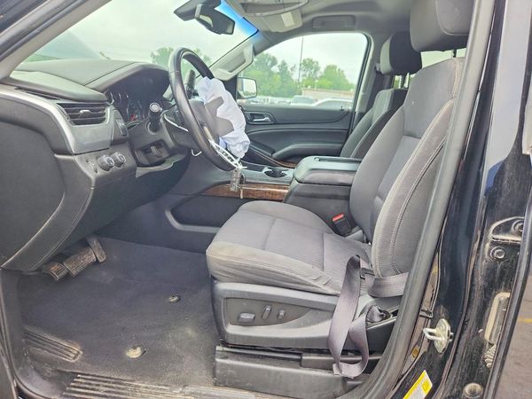 2020 CHEVROLET SUBURBAN LS — DENT