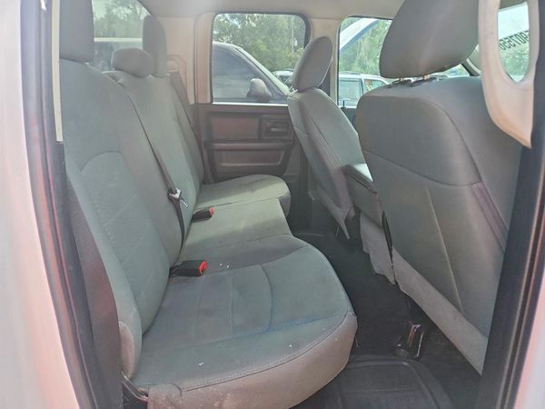 2018 RAM 1500 ST QUAD CAB 4X4
