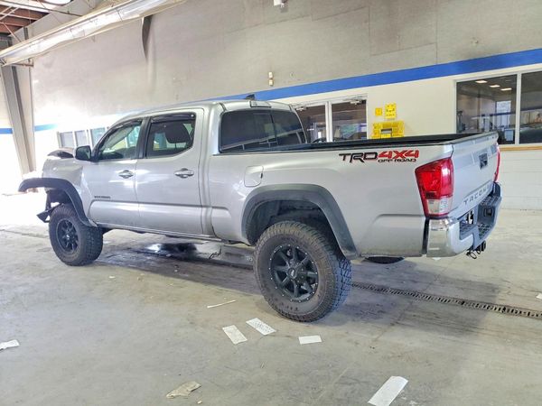2017 TOYOTA TACOMA