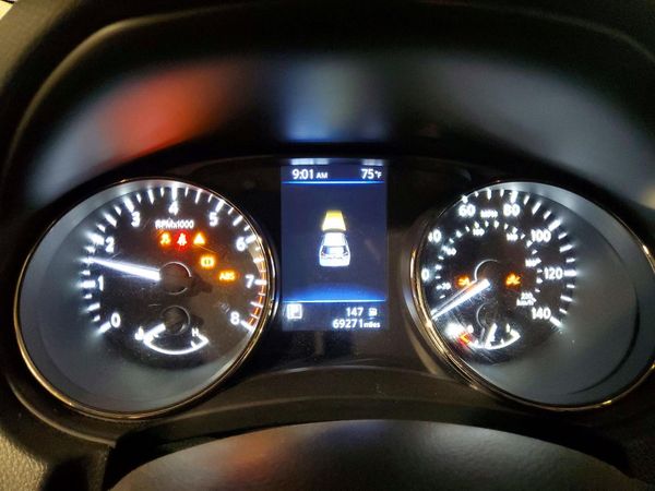 2019 NISSAN ROGUE