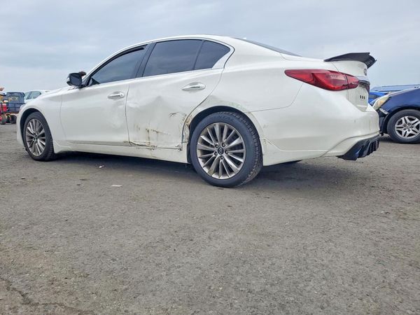 2021 INFINITI Q50 LUXE