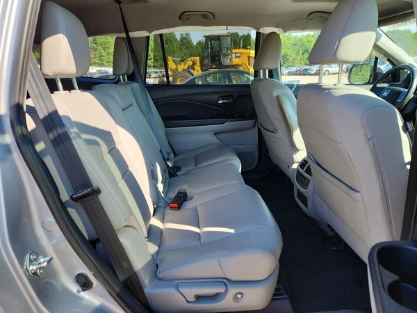 2020 HONDA PILOT