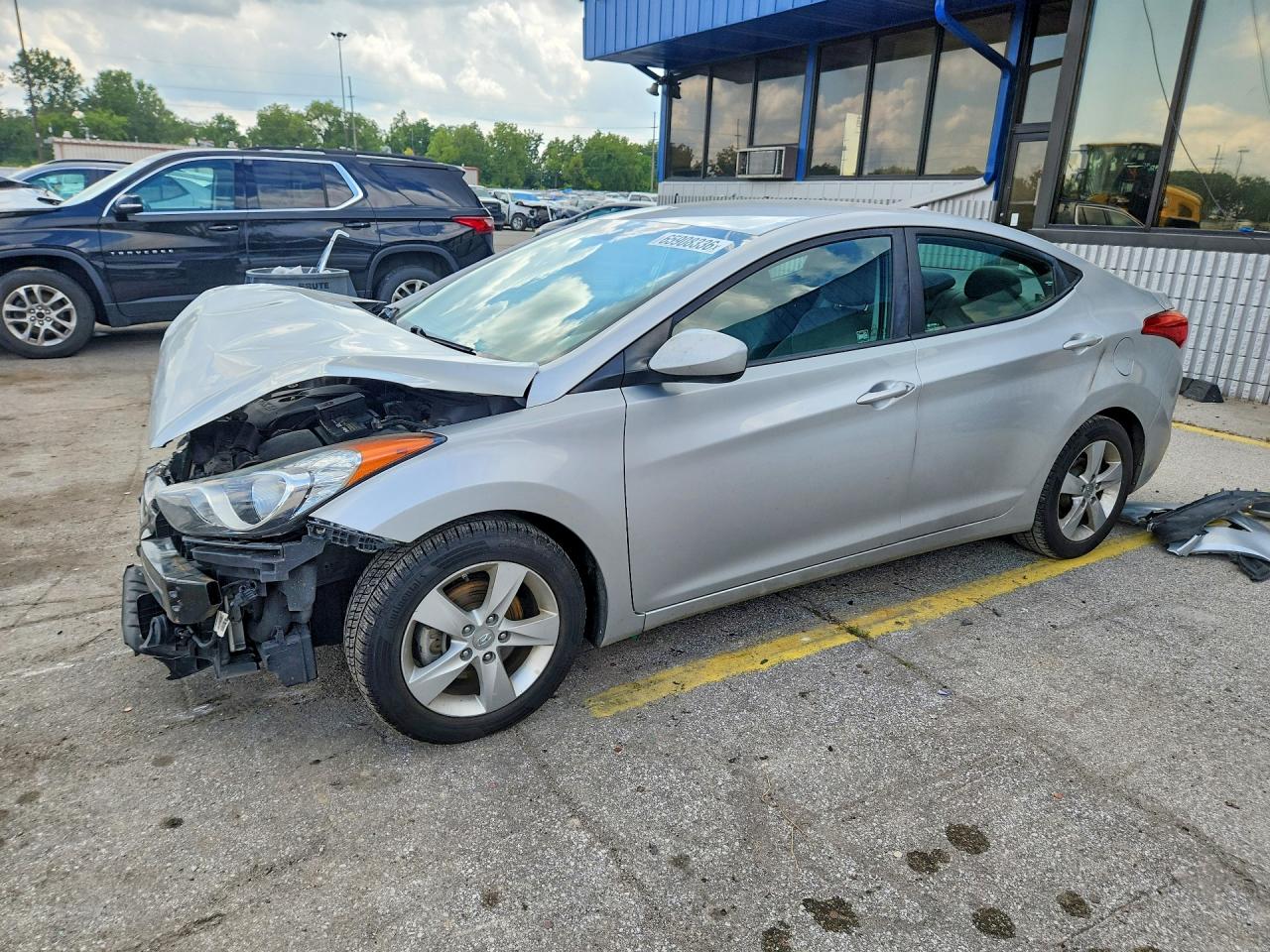 2013 HYUNDAI ELANTRA