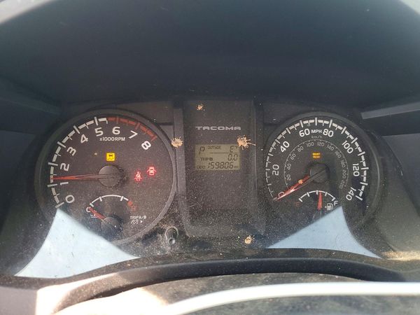 2017 TOYOTA TACOMA SR/SR5