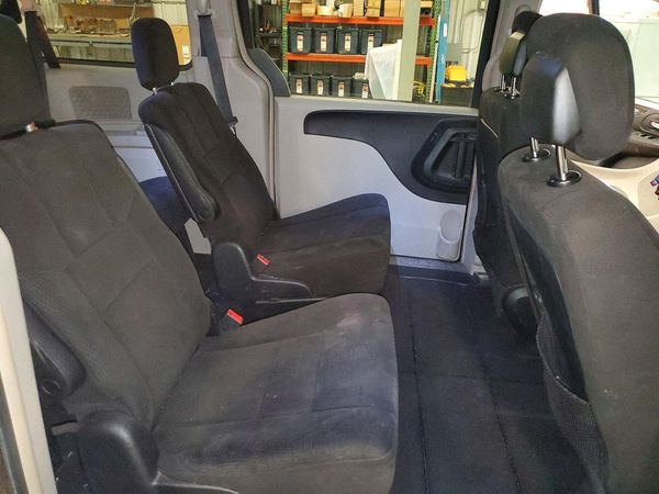 2012 DODGE GRAND CARAVAN Crew