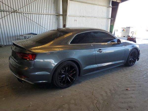 2018 AUDI S5