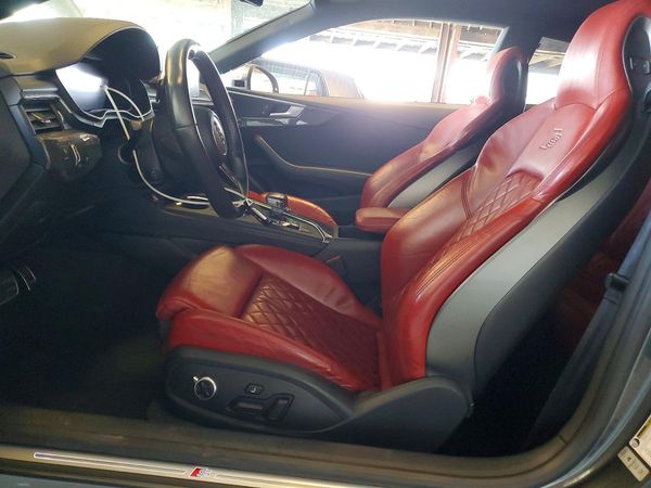 2018 AUDI S5