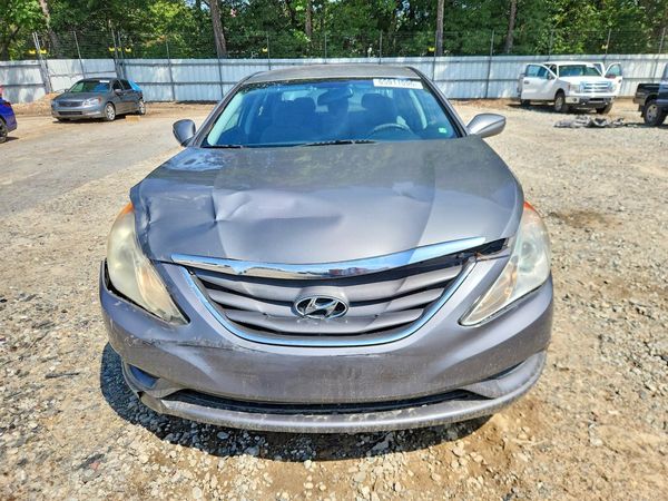 2013 HYUNDAI SONATA GLS/ GLS Popular — DIRF
