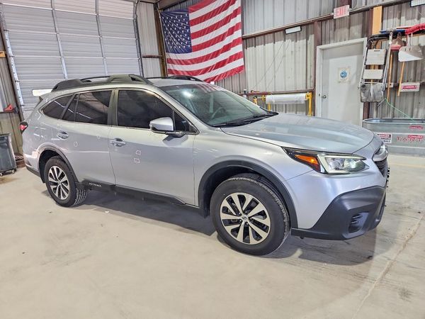 2022 SUBARU OUTBACK Premium