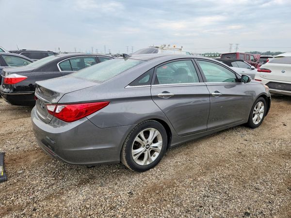 2013 HYUNDAI SONATA