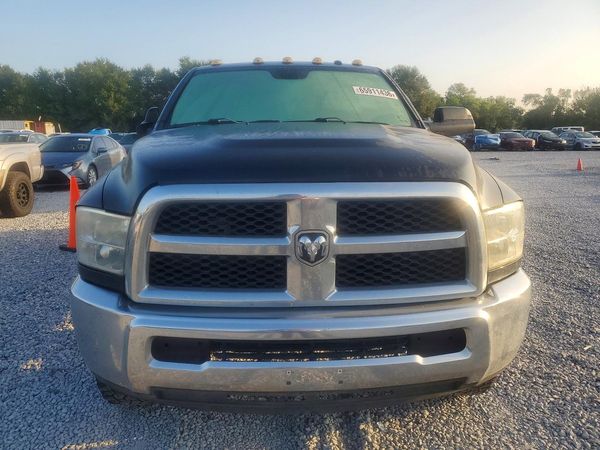 2016 RAM 2500 ST