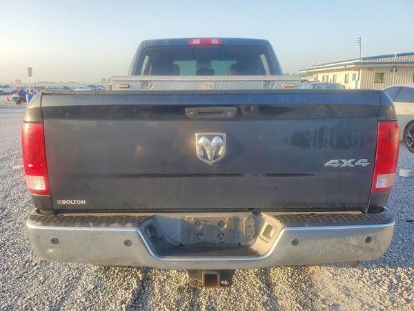 2016 RAM 2500 ST