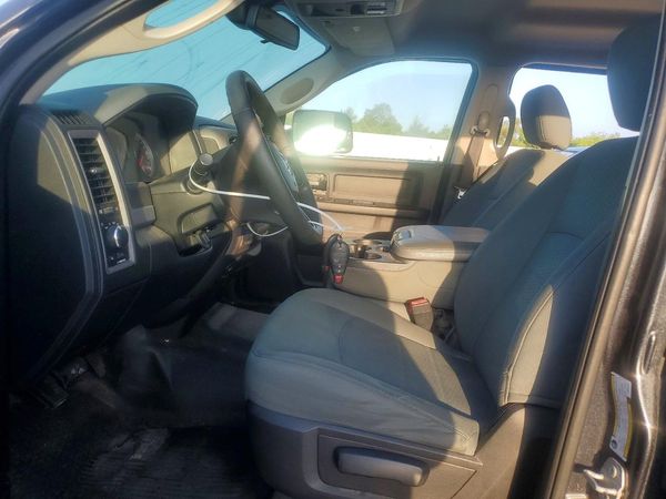 2016 RAM 2500 ST
