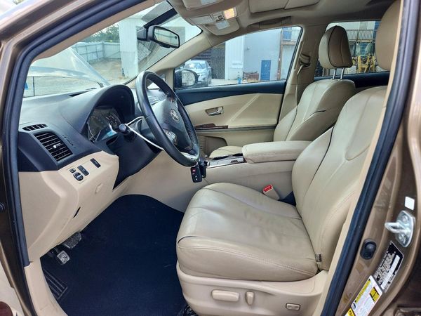 2012 TOYOTA VENZA