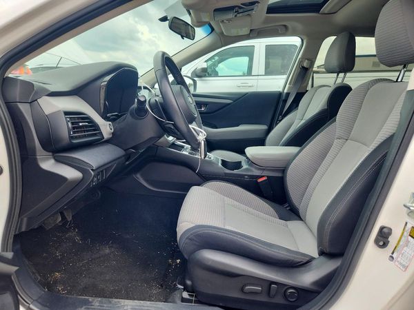 2022 SUBARU OUTBACK Premium