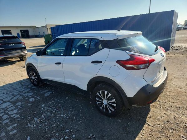 2020 NISSAN KICKS