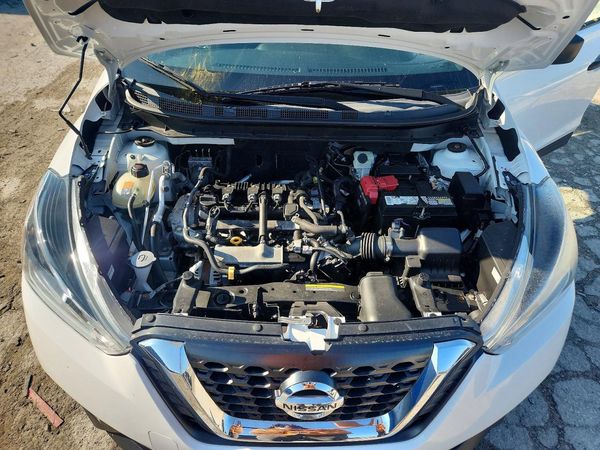 2020 NISSAN KICKS