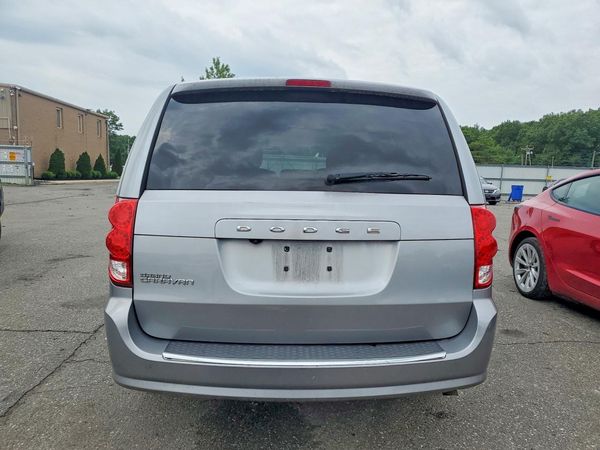 2019 DODGE GRAND CARAVAN SE — DIRR