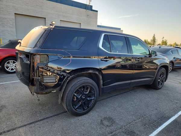 2022 CHEVROLET TRAVERSE LS