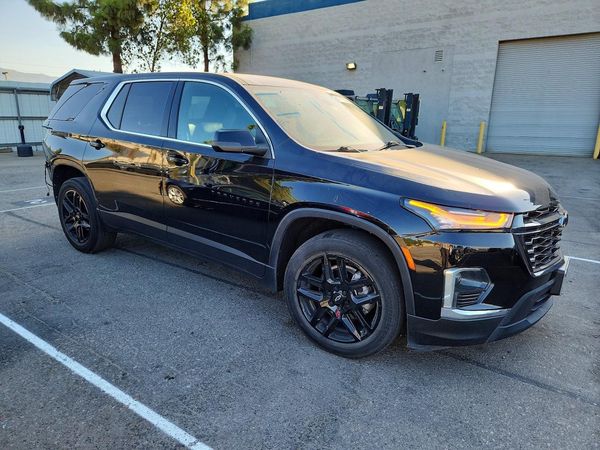 2022 CHEVROLET TRAVERSE LS
