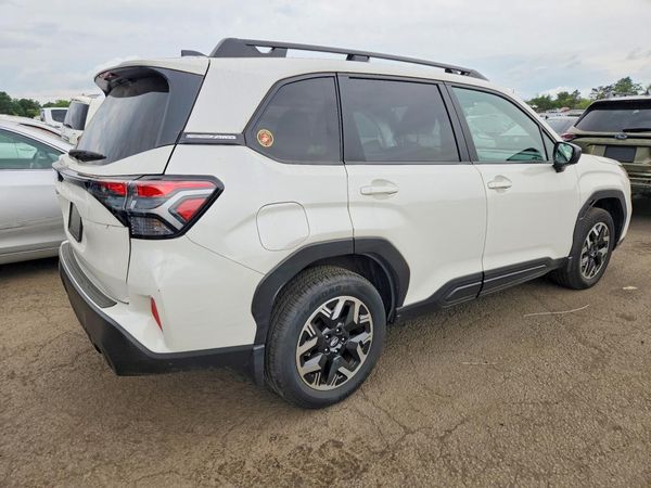 2025 SUBARU FORESTER