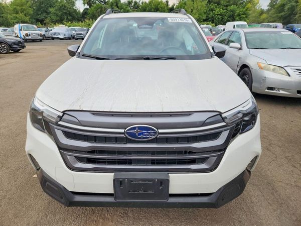 2025 SUBARU FORESTER
