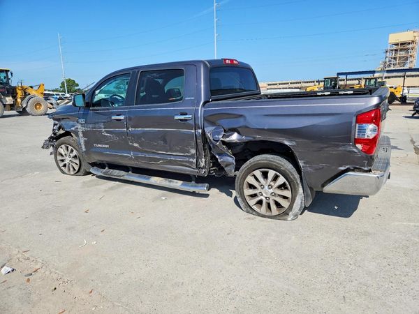 2017 TOYOTA TUNDRA Limited