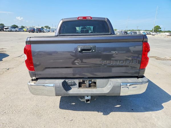 2017 TOYOTA TUNDRA Limited