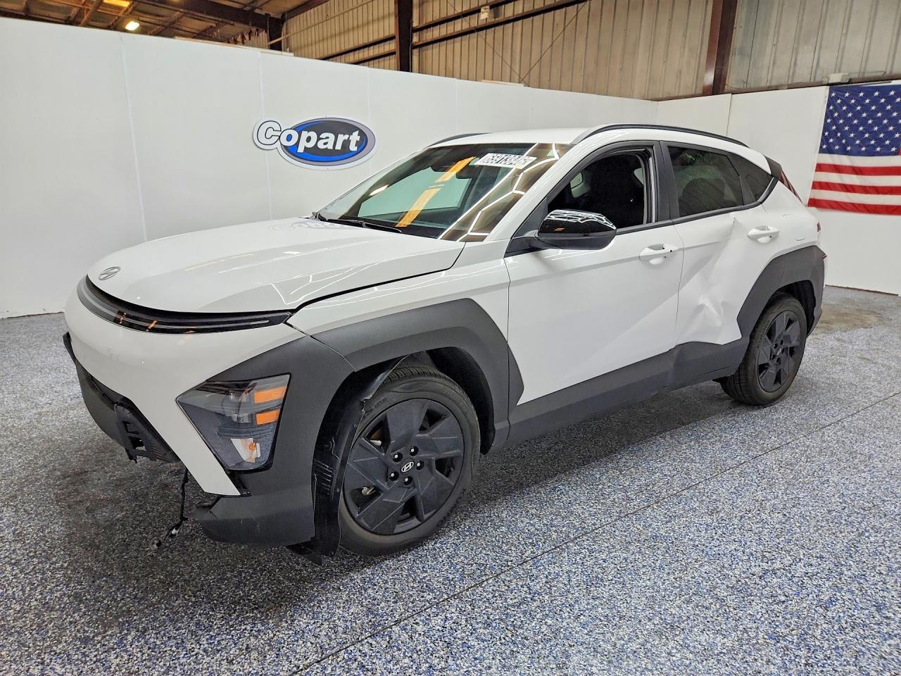 2026 HYUNDAI KONA SEL Sport — Front 3/4