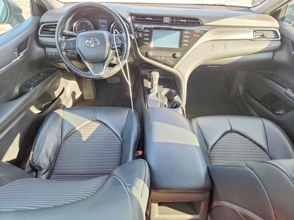2019 TOYOTA CAMRY