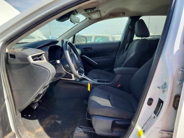 2024 TOYOTA COROLLA CROSS