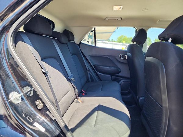 2021 HYUNDAI VENUE SE