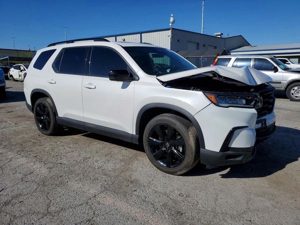 2025 HONDA PILOT BLACK EDITION — Passenger 3/4