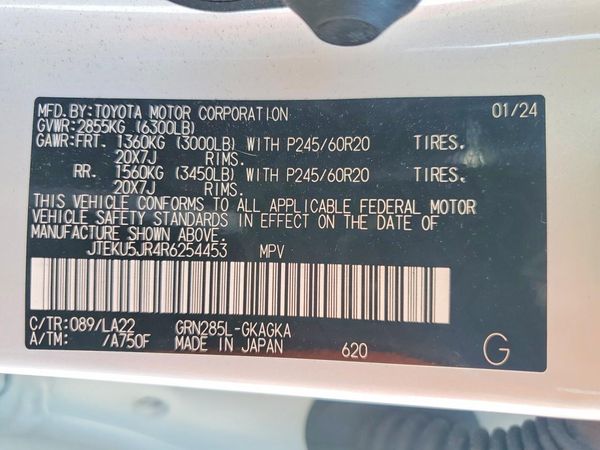 2024 TOYOTA 4RUNNER Limited