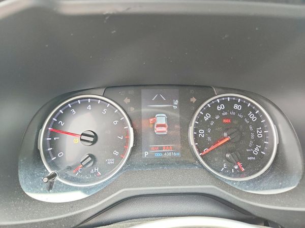 2022 TOYOTA RAV4 LE