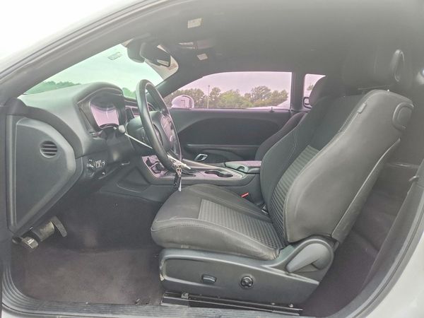 2018 DODGE CHALLENGER SXT