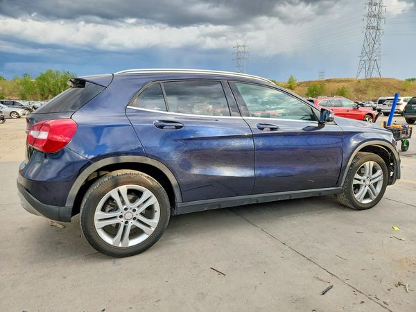 2017 MERCEDES-BENZ GLA