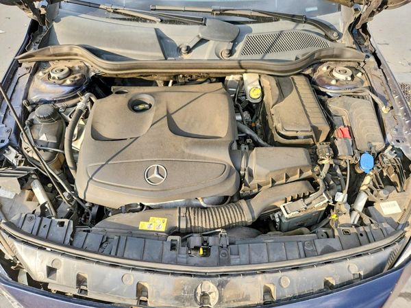 2017 MERCEDES-BENZ GLA