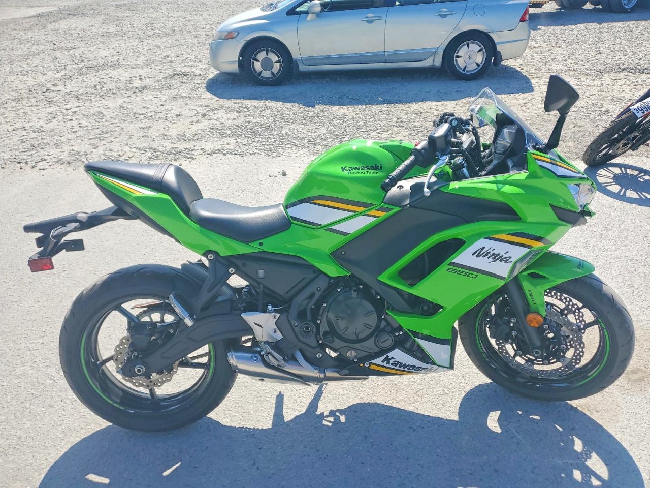 2025 KAWASAKI EX650