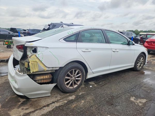2018 HYUNDAI SONATA SE, Eco