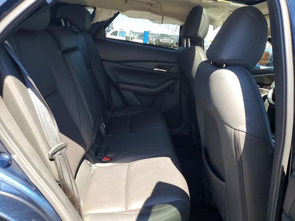 2021 MAZDA CX-30 Premium Package