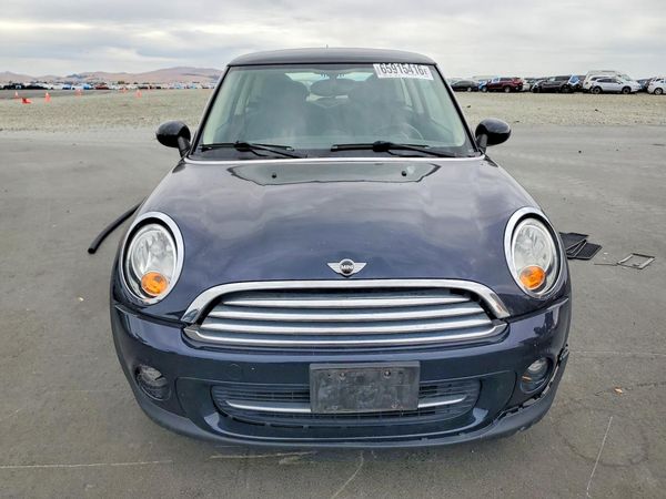 2012 MINI COOPER