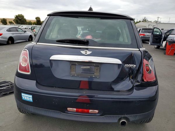 2012 MINI COOPER